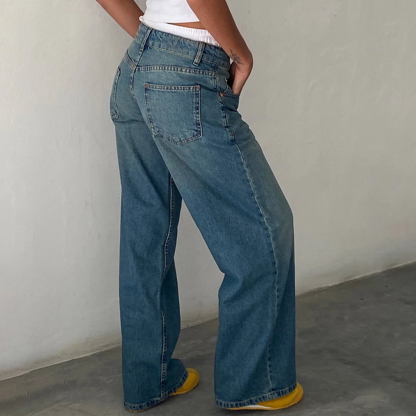 Off-Duty Boyfriend Wide Leg Jeans