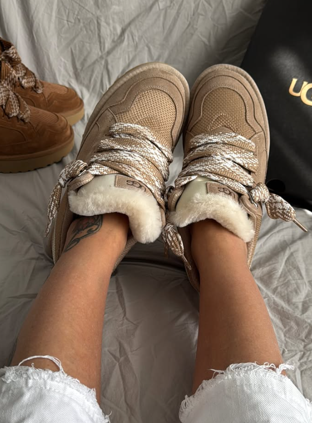 UGG Lowmel Sand