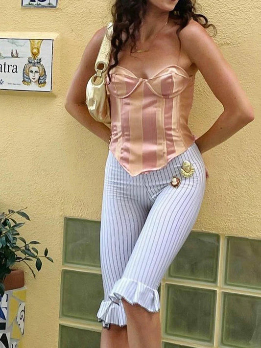Ruffle Charm Capri Leggings