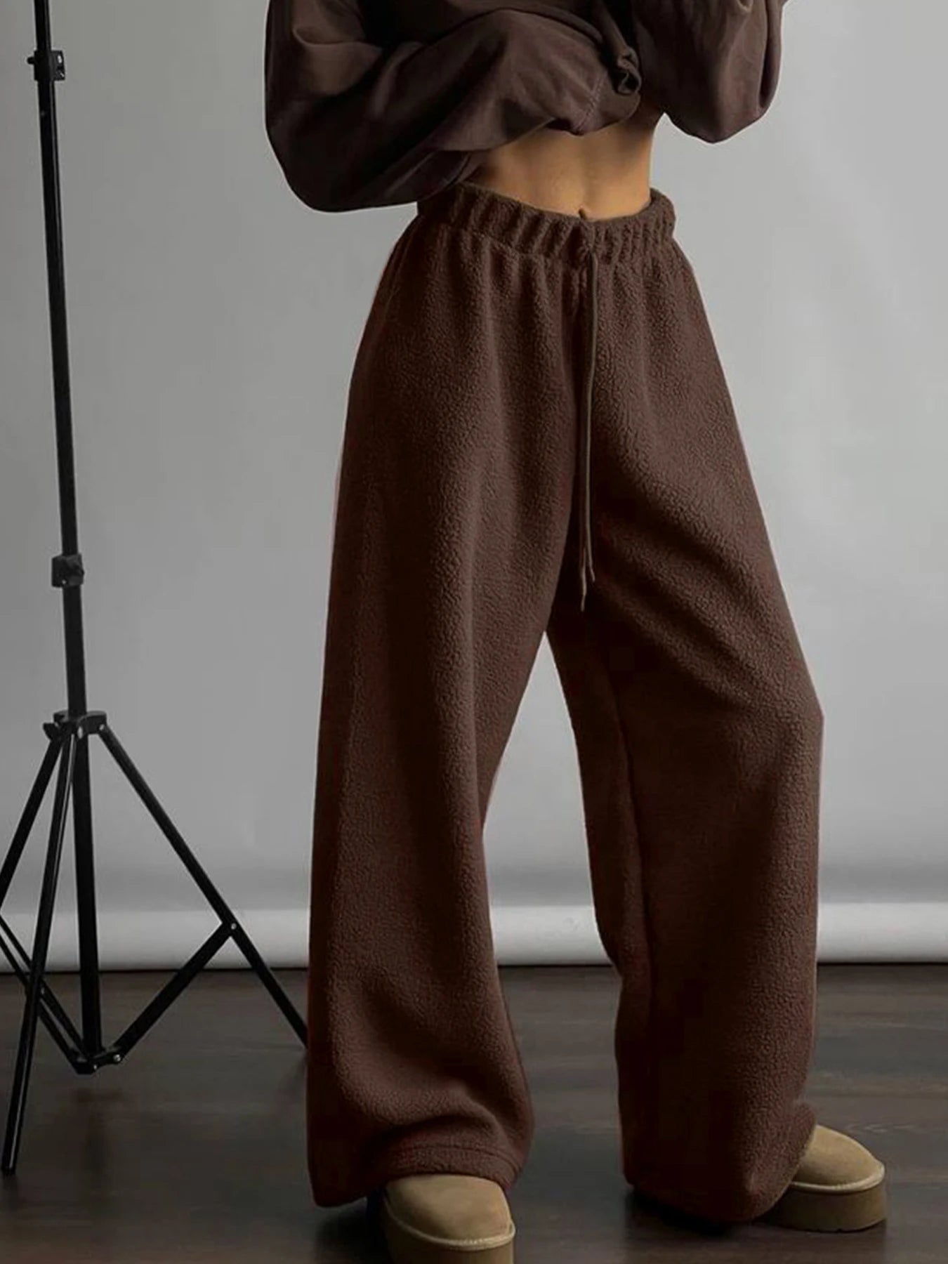 Cloud Cozy Wide-Leg Fleece Pants