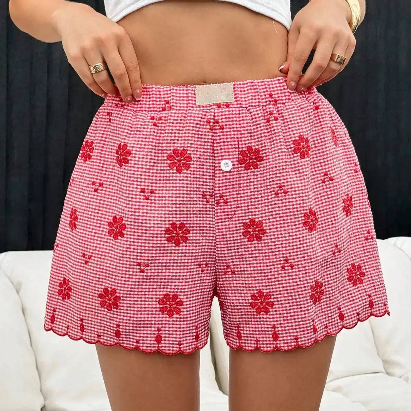 Cherry Picnic Scallop Shorts – Retro Floral Vibes