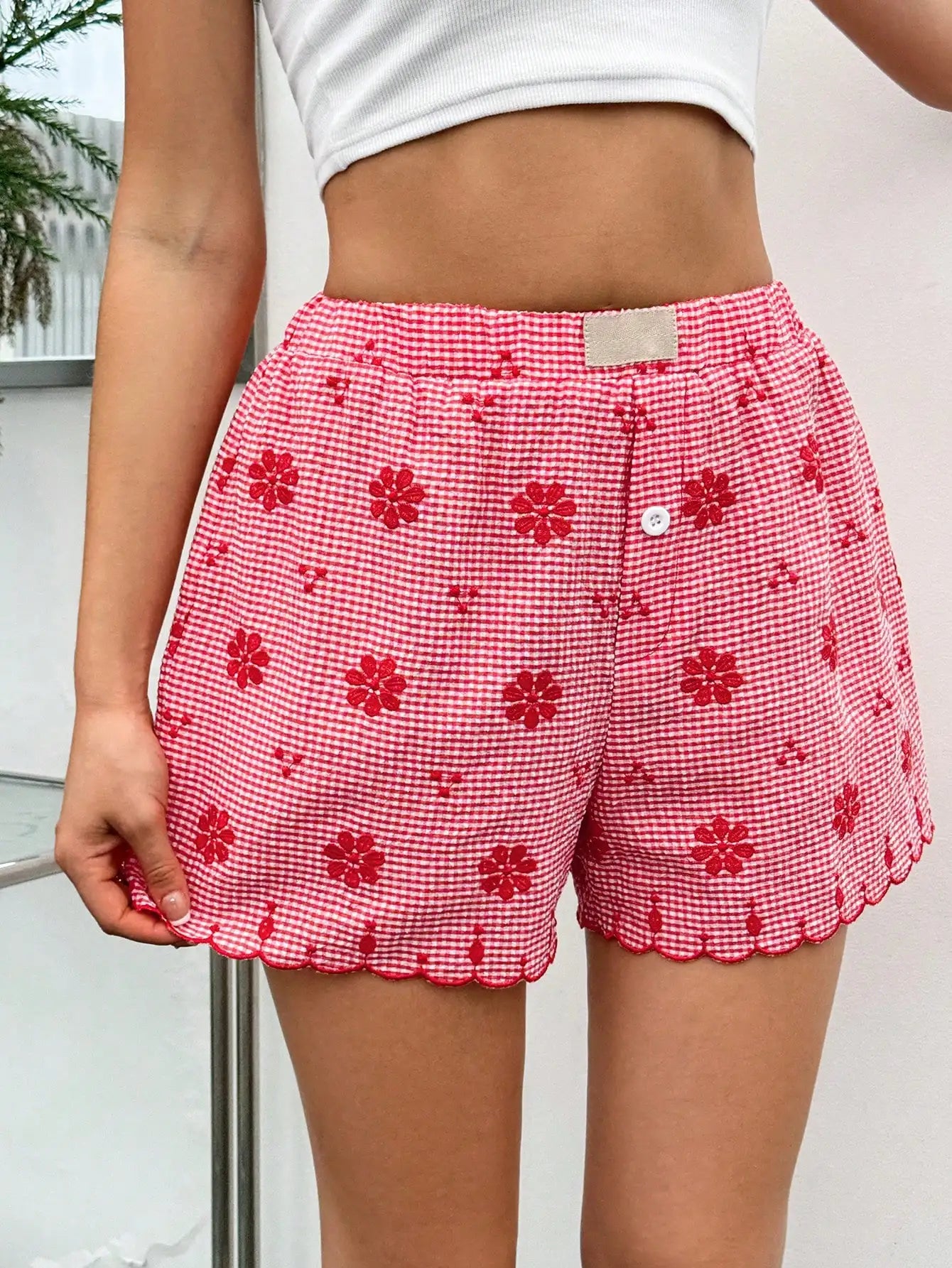 Cherry Picnic Scallop Shorts – Retro Floral Vibes